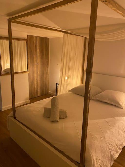 Guest House Privee Ezanville Buitenkant foto